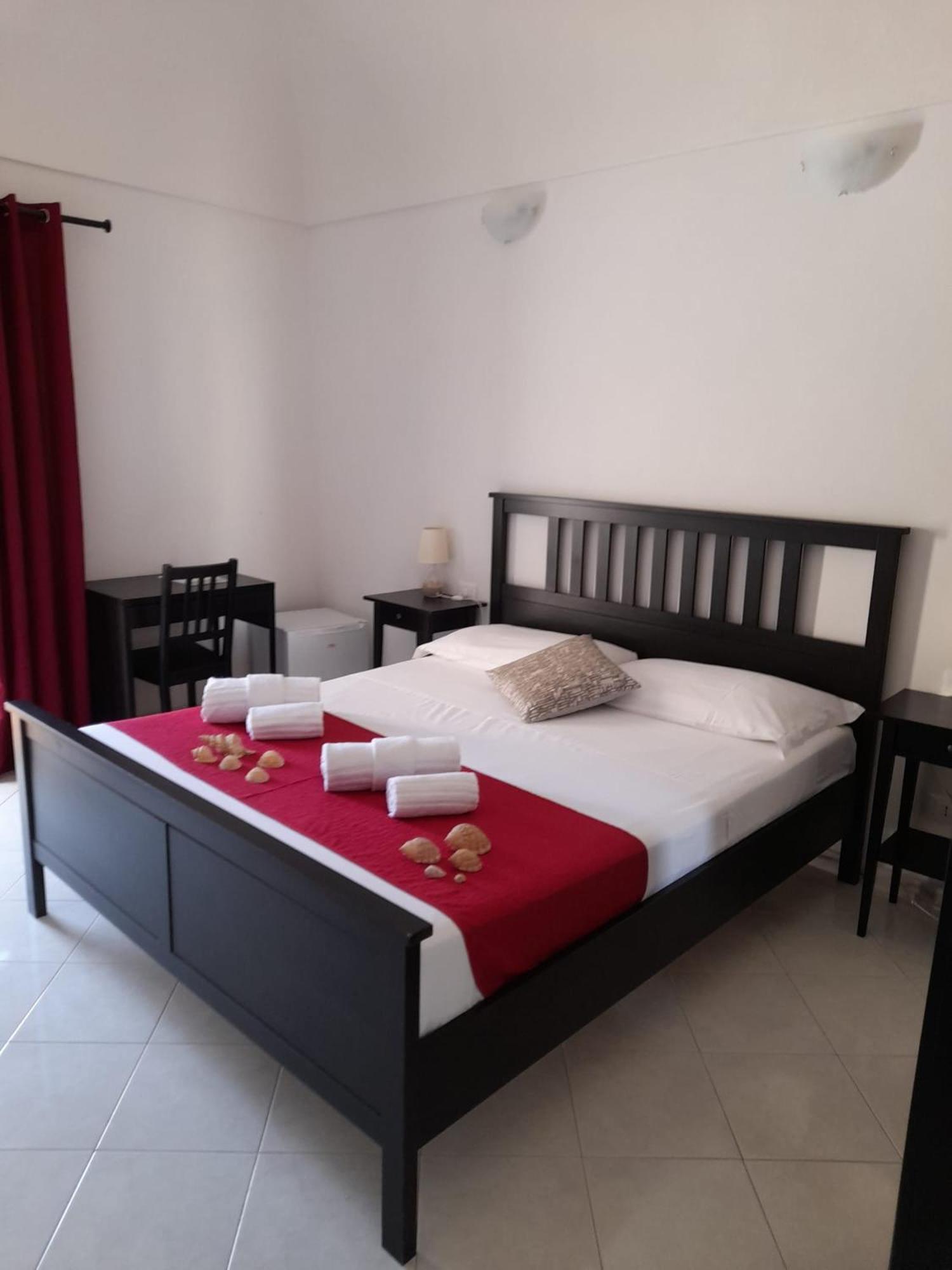 Ro.Ri. Rooms San Vito Lo Capo Bagian luar foto